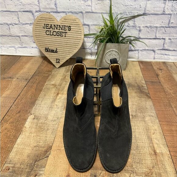 Vince - Bonham Suede Water Repellent Chelsea Boots - Graphite - Picture 10 of 11